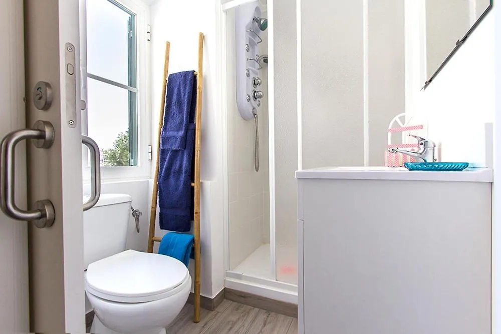Apartment Madragoa - Plus Lisbon
