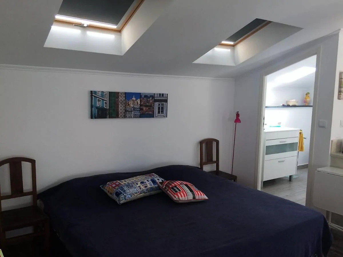 Madragoa - Plus Lisbon Apartment