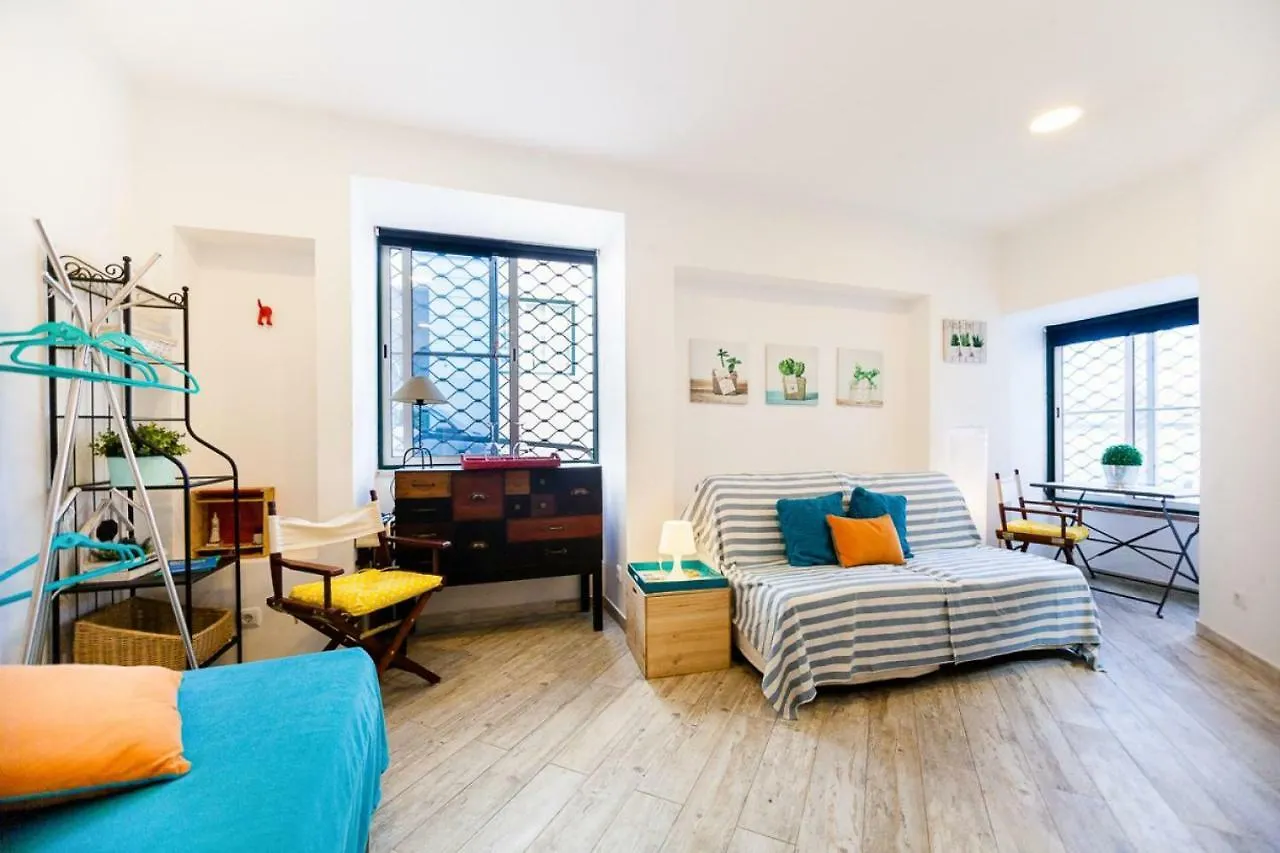 Apartment Madragoa - Plus Lisbon Portugal